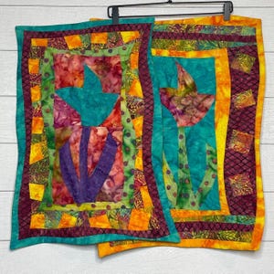 Handmade Tulip Floral Quilted Wall Hangings Place Mats Purple Teal Batik Fabric