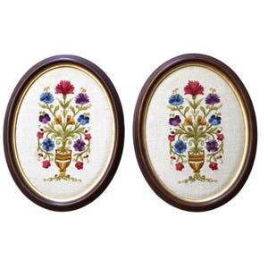 Vintage Wood Framed Needlepoint Oval Floral Flowers Embroidered Handmade 13x10